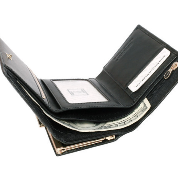 Гаманець жіночий із натуральної шкіри Гаманець жіночий із натуральної шкіри