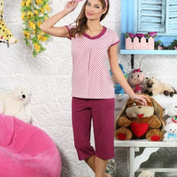 Туніка з капрі, жіночий літній трикотажний костюм турція Туніка з капрі, жіночий літній трикотажний костюм турція