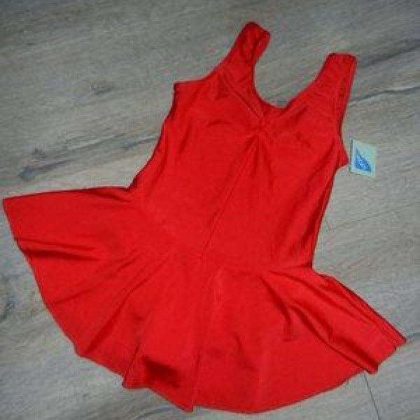 Купальник зі спідницею із сітки трикотажний для танців і гімнастики. Купальник зі спідницею із сітки трикотажний для танців і гімнастики.