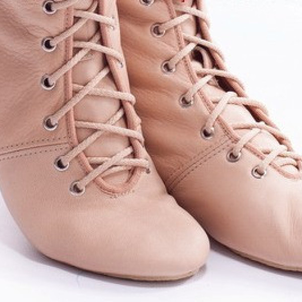 Взуття для танців джазовки високі (цупоги) штучна шкіра, 38-39р. Взуття для танців джазовки високі (цупоги) штучна шкіра, 38-39р.