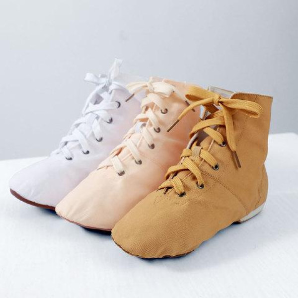 Джазовки высокие красные кирза х/б, подошва замш 37р (на 23см) Джазовки высокие красные кирза х/б, подошва замш 37р (на 23см)