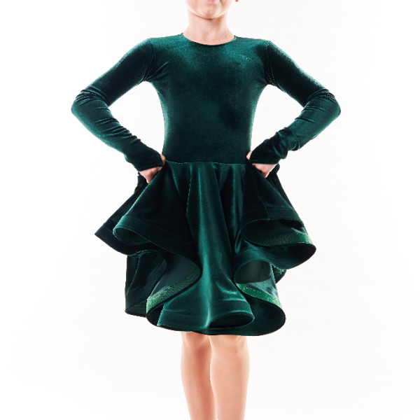 Рейтингове плаття (бейсик) для дівчинки кольору різні. Рейтингове плаття (бейсик) для дівчинки кольору різні.