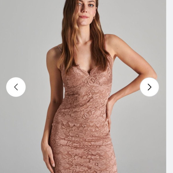 Плаття жіноче мереживне, гіпюр, розмір L (46-48р) Плаття жіноче мереживне, гіпюр, розмір L (46-48р)