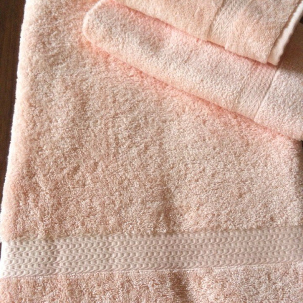 Рушник махровий 40х70 см, 100% бавовна (Азербайджан) Рушник махровий 40х70 см, 100% бавовна (Азербайджан)