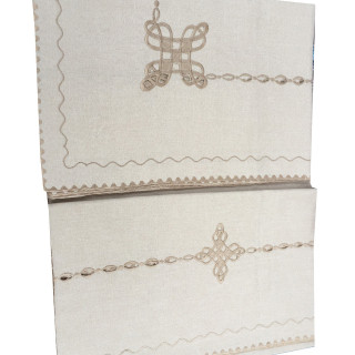 Перфорована однотонна скатертина 150-300 см