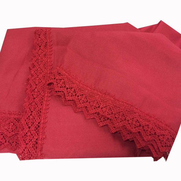 Яскраво-червона скатертина мереживна облямівка 130-180 см Яскраво-червона скатертина мереживна облямівка 130-180 см