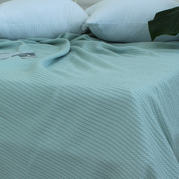 Простирадло-покривало піке 200х235 см. Косичка блакитна Простирадло-покривало піке 200х235 см. Косичка блакитна