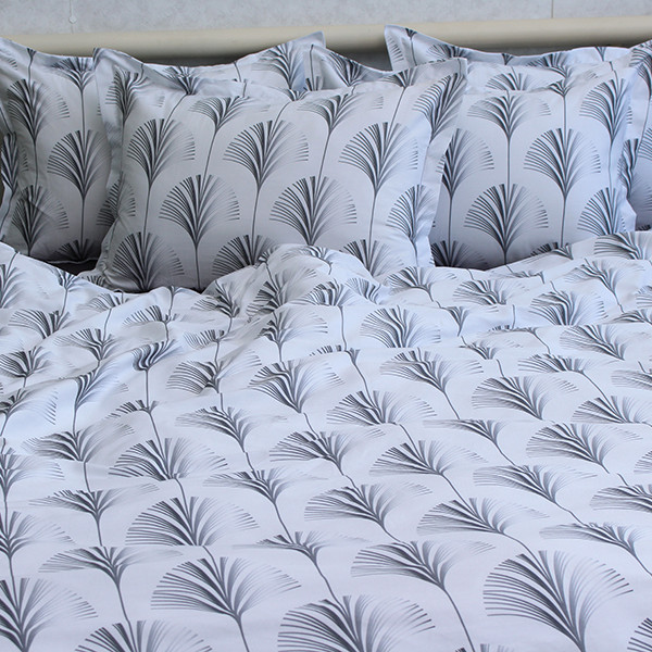 Комплект постельного белья с компаньоном (семейный) PT-023 Комплект постельного белья с компаньоном (семейный) PT-023