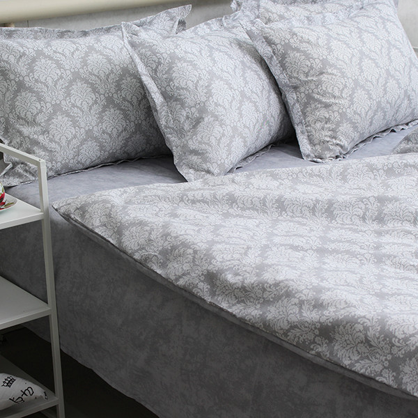 Комплект постельного белья с компаньоном R-T9279 Комплект постельного белья с компаньоном R-T9279