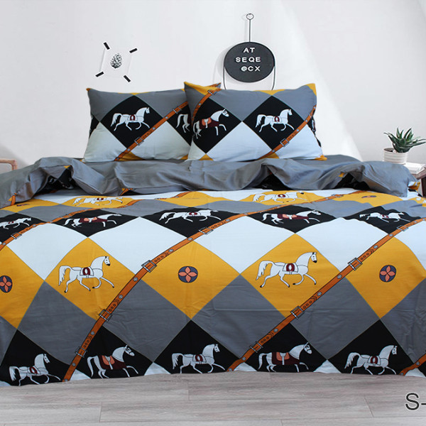 Комплект постельного белья с компаньоном S490