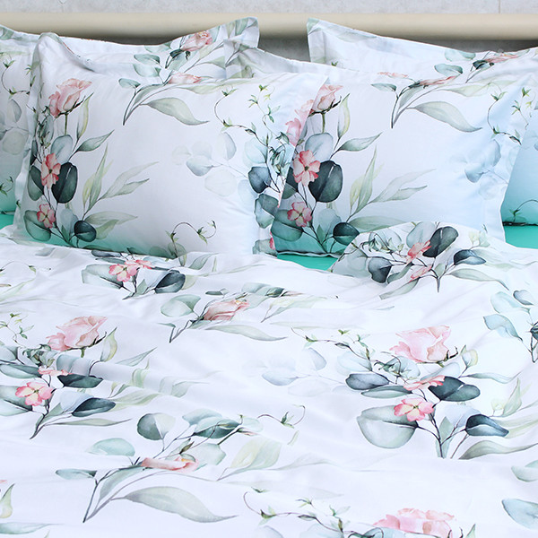 Комплект постельного белья с компаньоном (семейный) PT-024