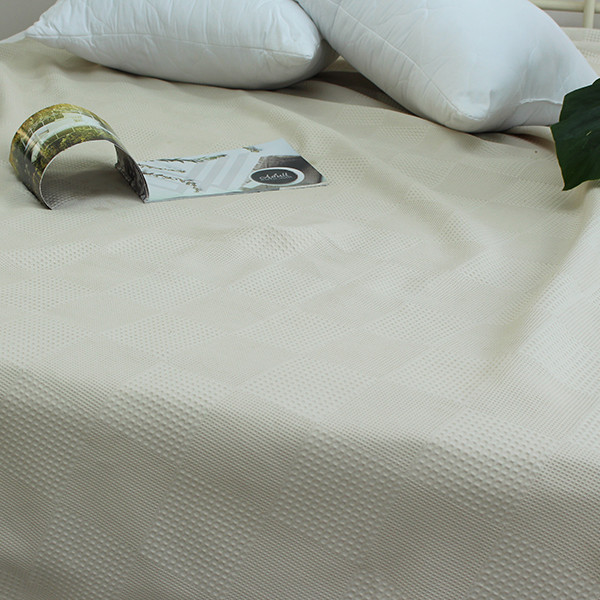 Простынь-покрывало пике 160х235 см. Клетка бежевая