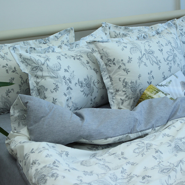 Комплект постельного белья с компаньоном R-T9148