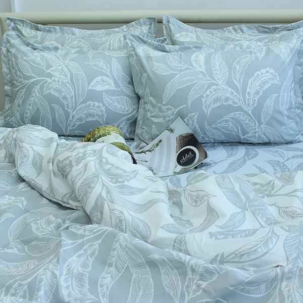 Комплект постельного белья с компаньоном R-T9153