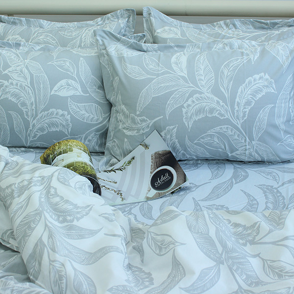 Комплект постельного белья с компаньоном R-T9153