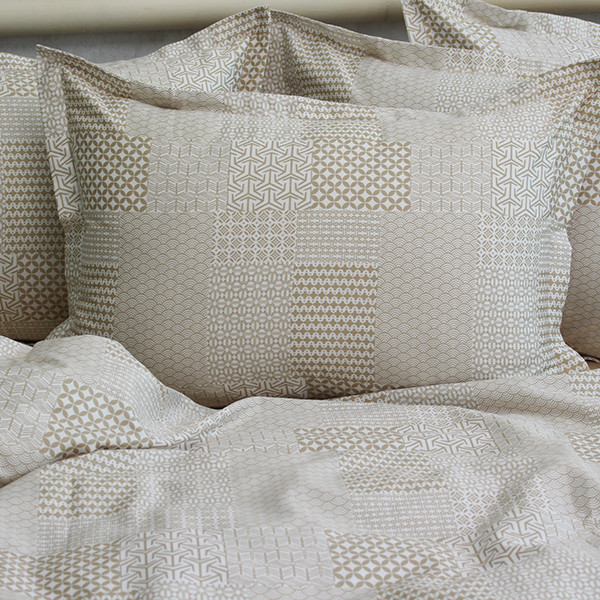 Комплект постельного белья с компаньоном (евро) PT-012 Комплект постельного белья с компаньоном (евро) PT-012