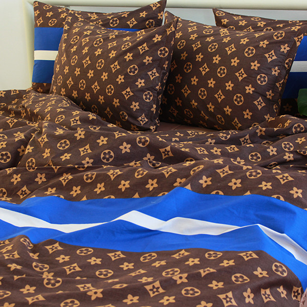 Комплект постельного белья с компаньоном S481