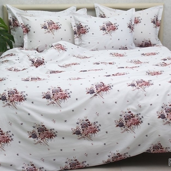 Комплект постельного белья с компаньоном (семейный) PT-018 Комплект постельного белья с компаньоном (семейный) PT-018