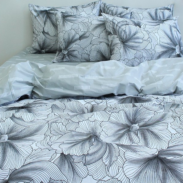 Комплект постельного белья с компаньоном R-V8166