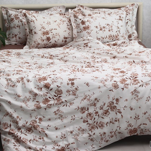 Комплект постельного белья с компаньоном (семейный) PT-021