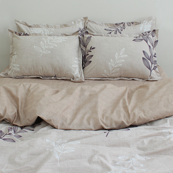 Комплект постельного белья с компаньоном R-T9183 Комплект постельного белья с компаньоном R-T9183