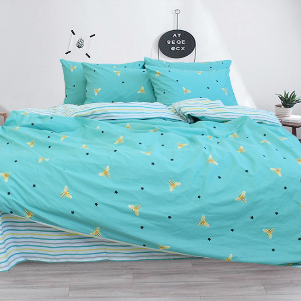 Комплект постельного белья с компаньоном R-V8161