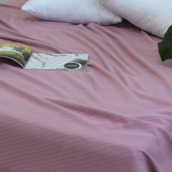 Простирадло-покривало піке 160х235 см. Смуга лілова Простирадло-покривало піке 160х235 см. Смуга лілова