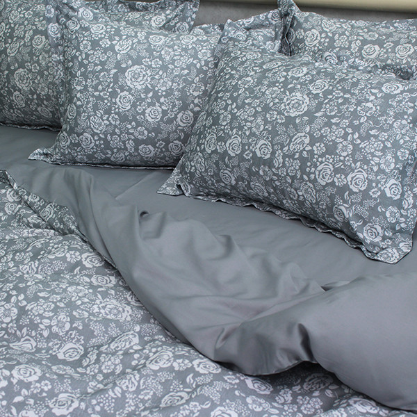 Комплект постільної білизни з компаньйоном (сімейний) PT-006