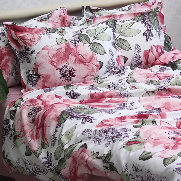 Комплект постельного белья с компаньоном (семейный) PT-022 Комплект постельного белья с компаньоном (семейный) PT-022